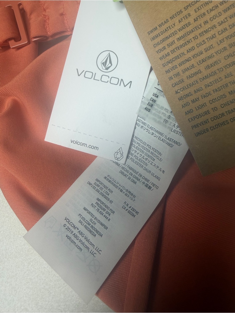 Volcom Coral Twist bikini top - Picture 7 of 8